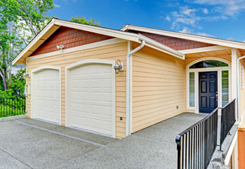 How To Choose the Right Garage Door For You